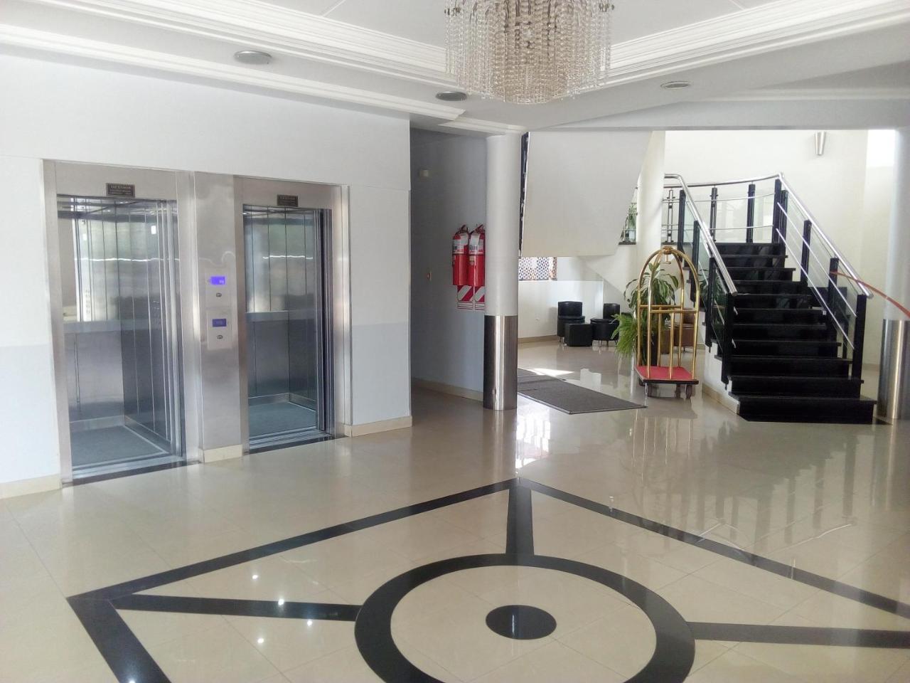 Hotel Le Park San Miguel de Tucumán المظهر الخارجي الصورة